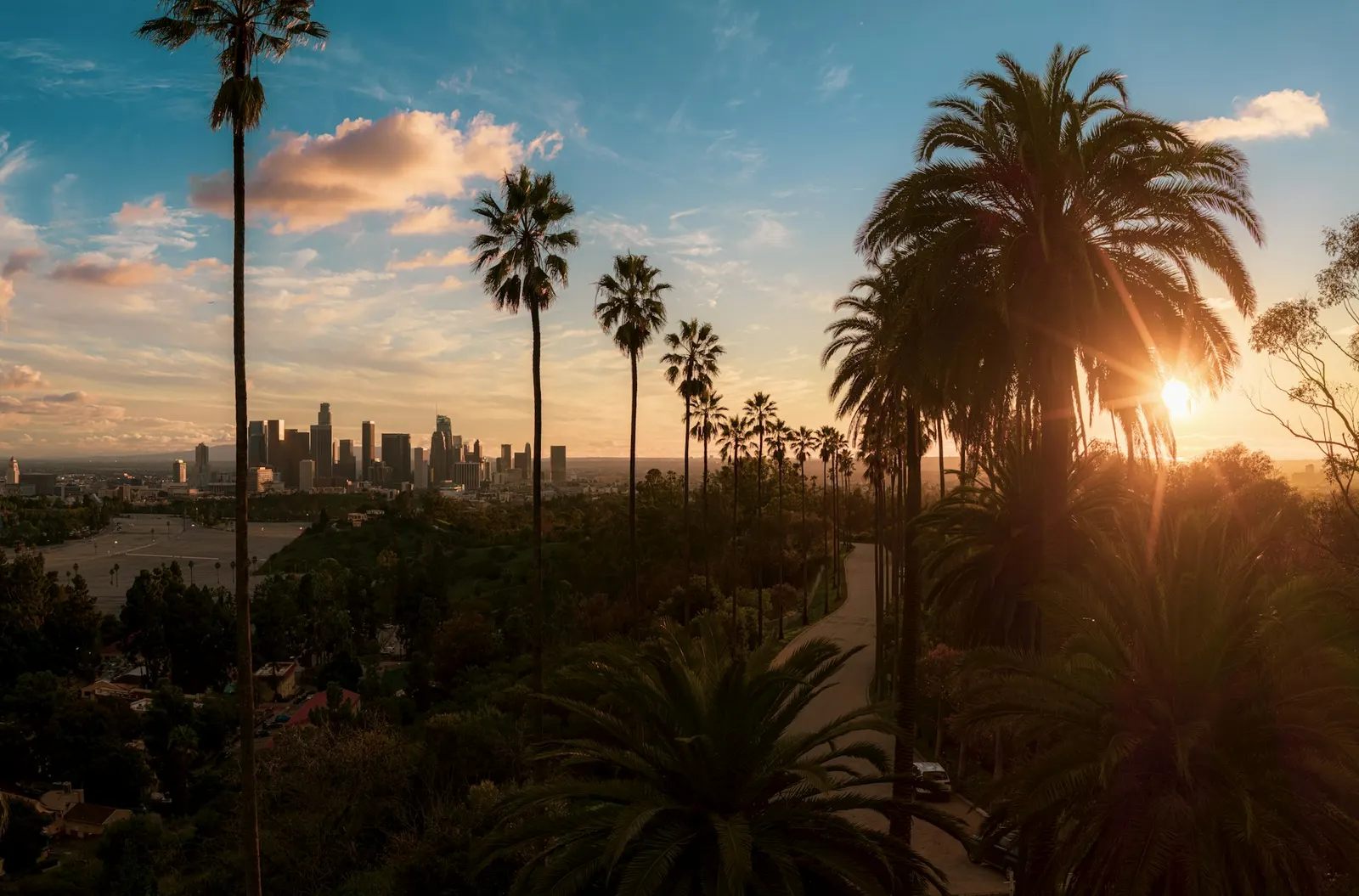 Woodland Hills California San Fernando Valley real estate